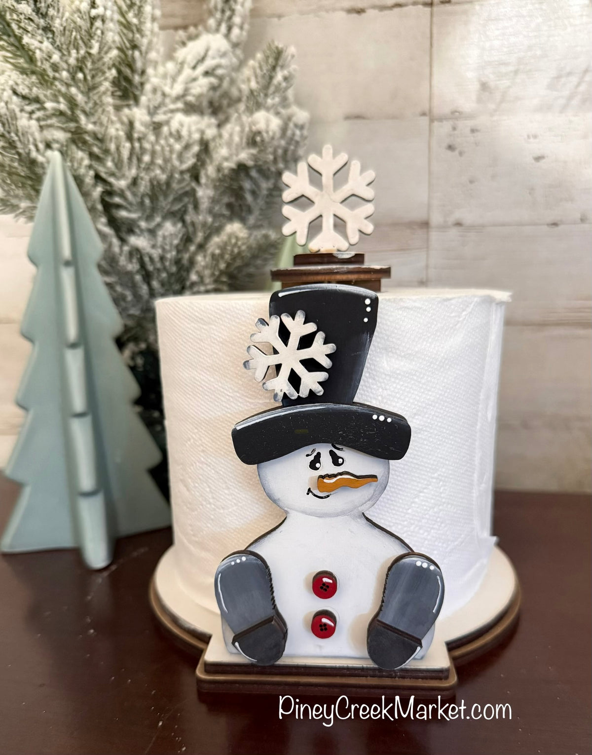 Snowman and Gingerbread interchangeable! ☃️❄️⛄️ Toilet Paper spare!