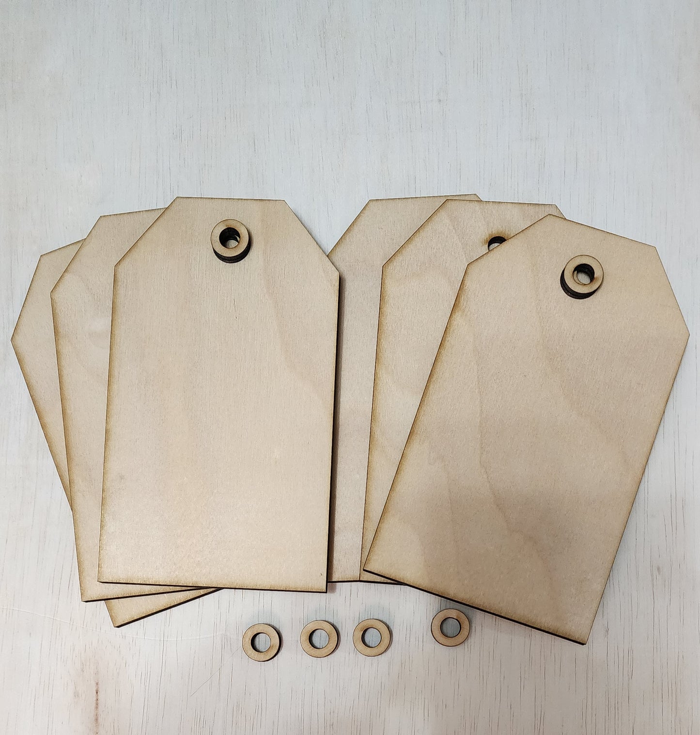 6 mini tags