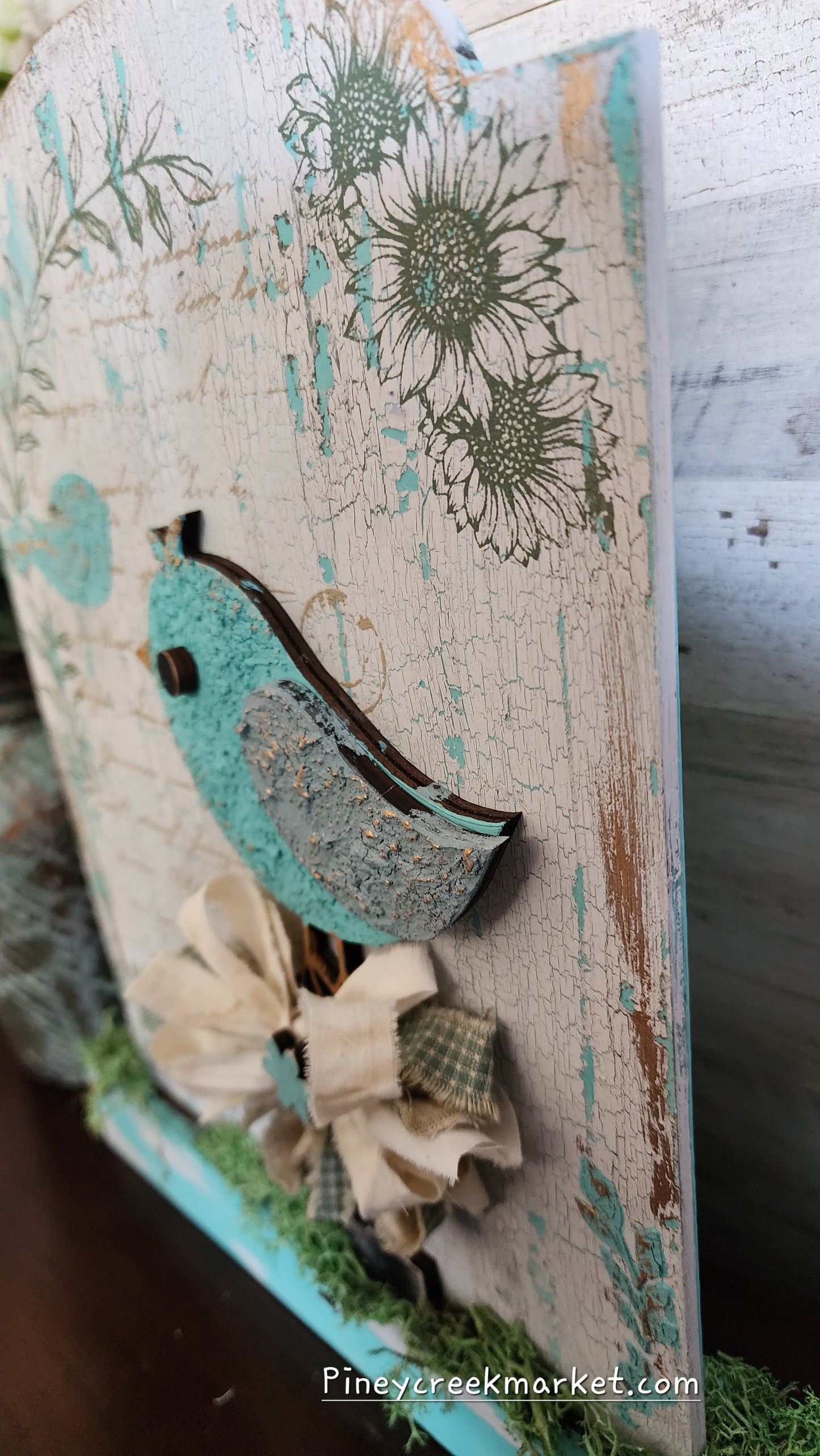 Bird and Spindle on a super cute board and base!🩵