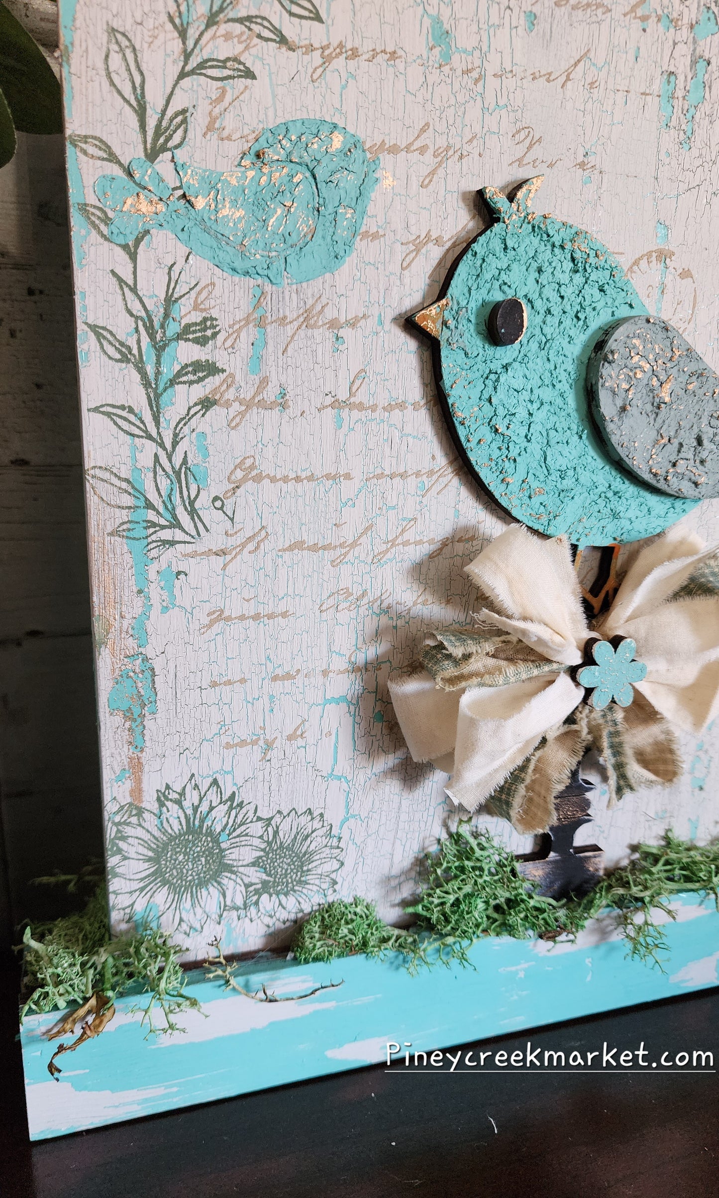 Bird and Spindle on a super cute board and base!🩵