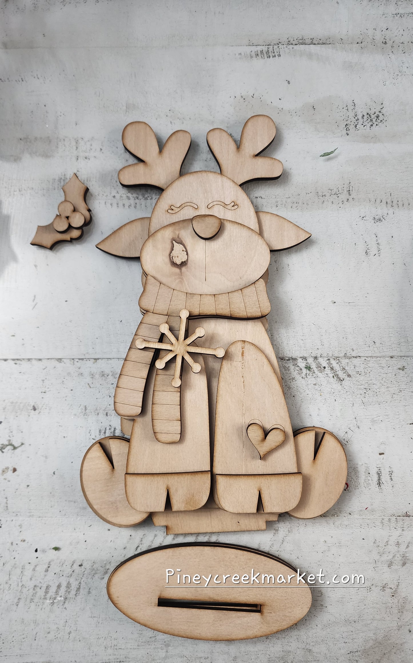 Cute Reindeer shelf sitter