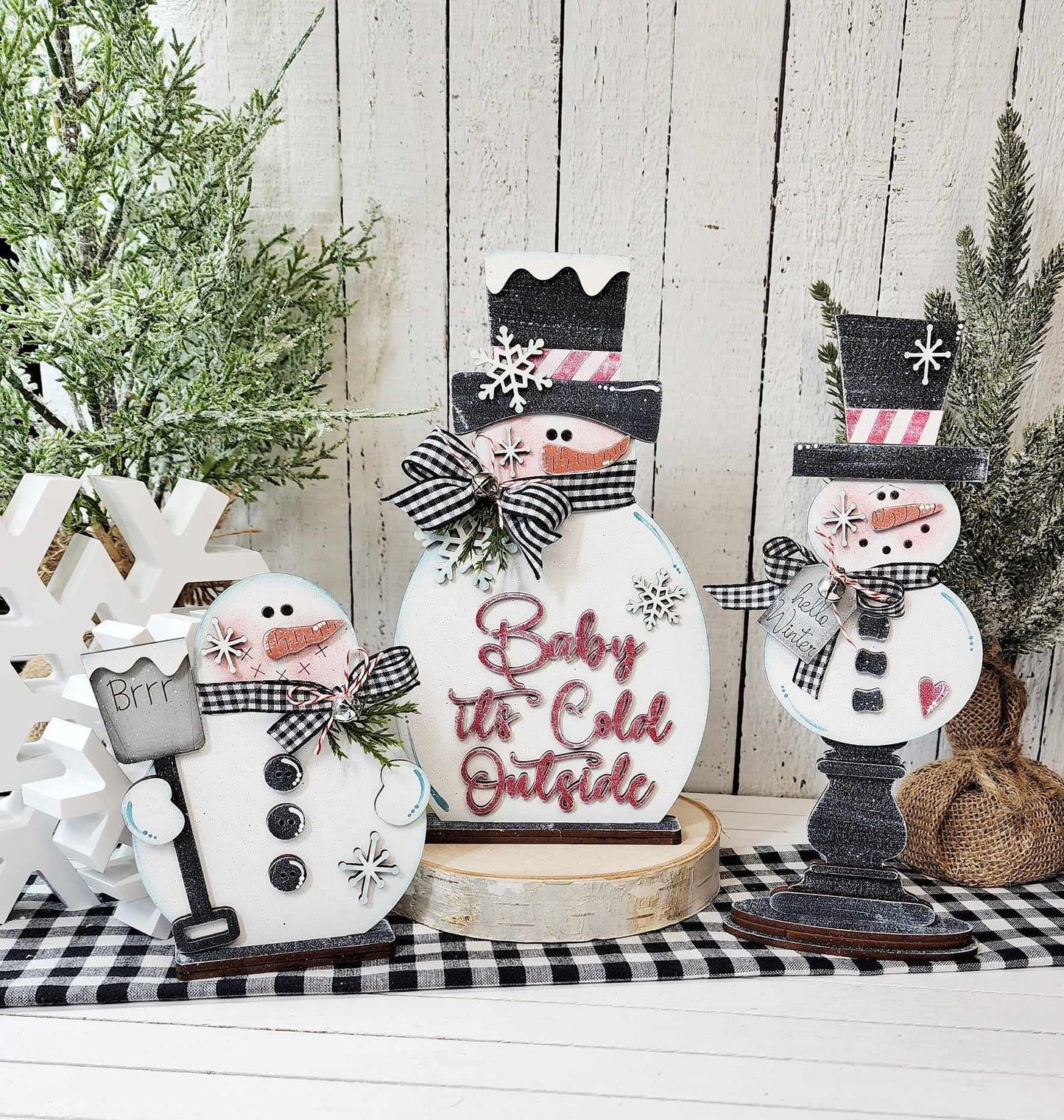 Snowman on a base