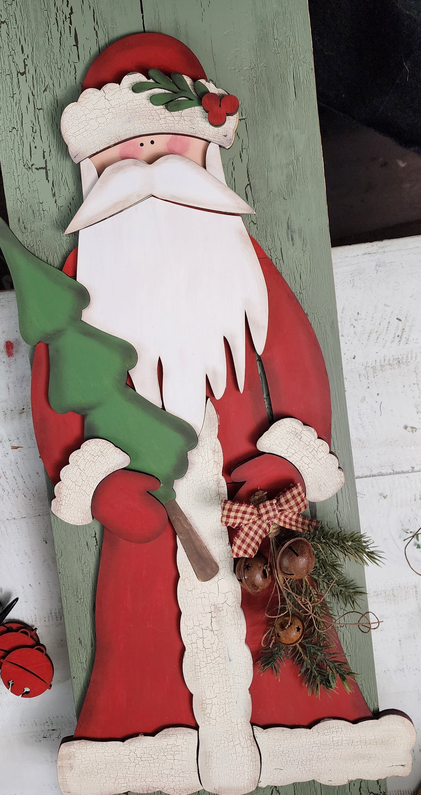 Santa Old World Porch leaner