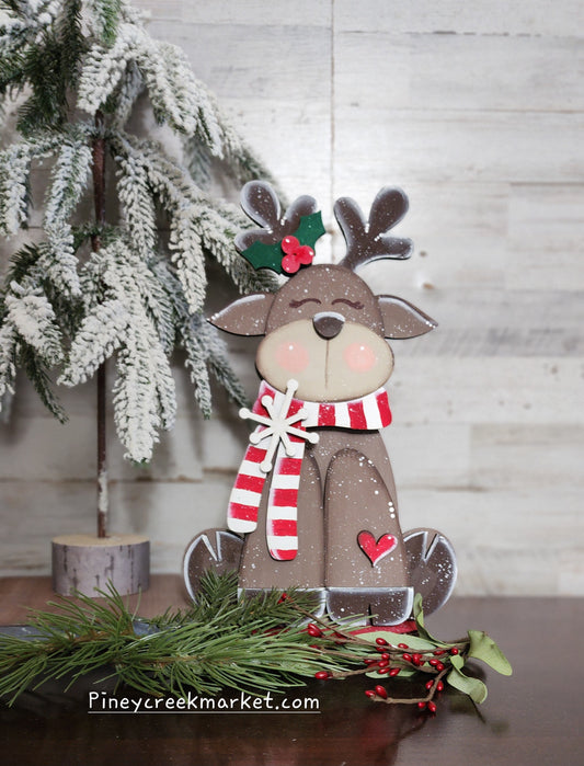 Cute Reindeer shelf sitter