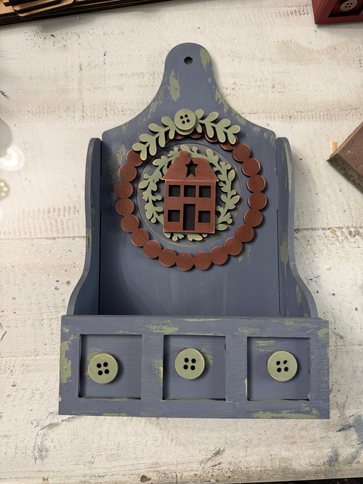 Salt Box! Medium size Display box!