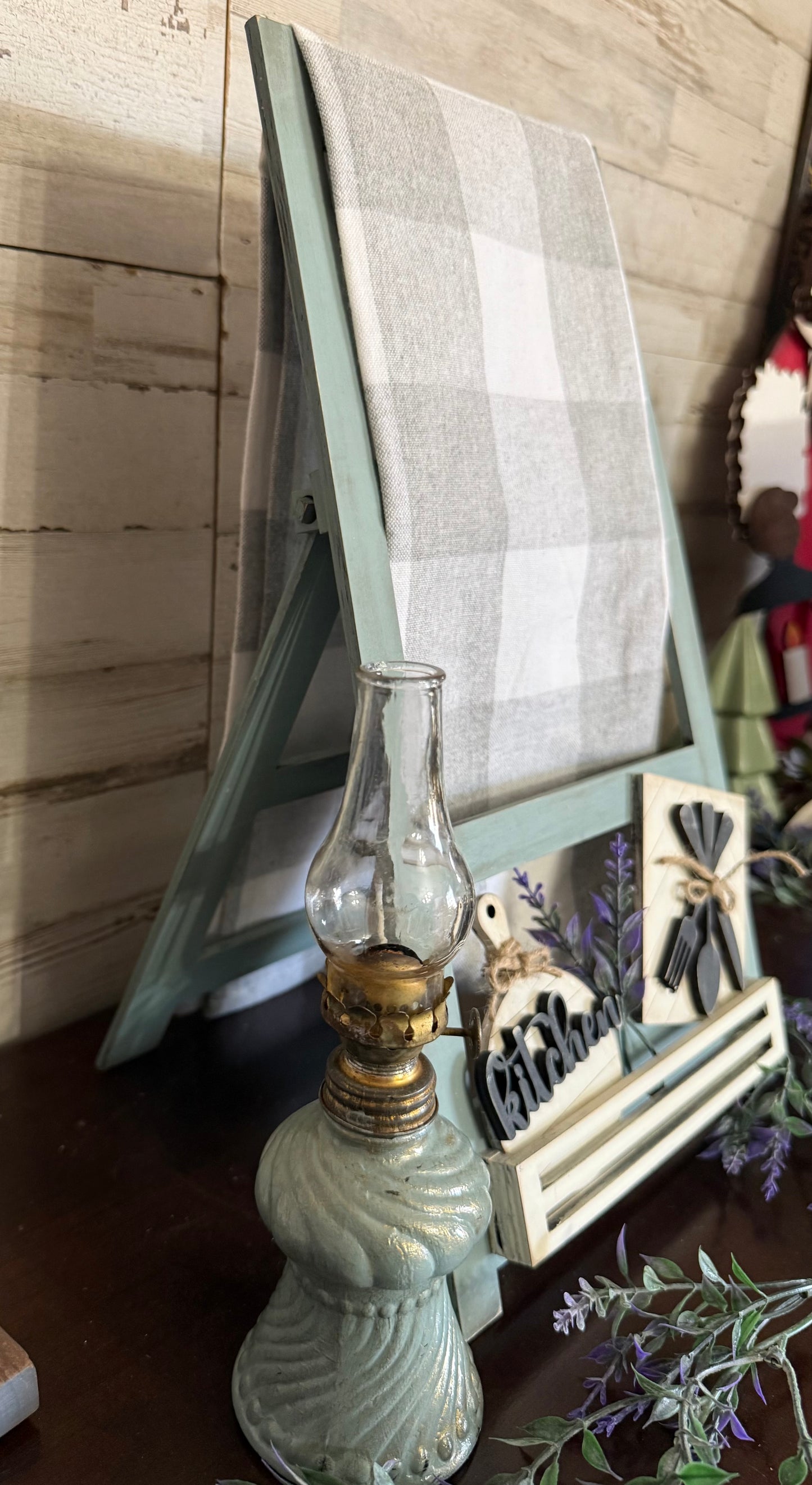 Cute Kitchen Towel Rack