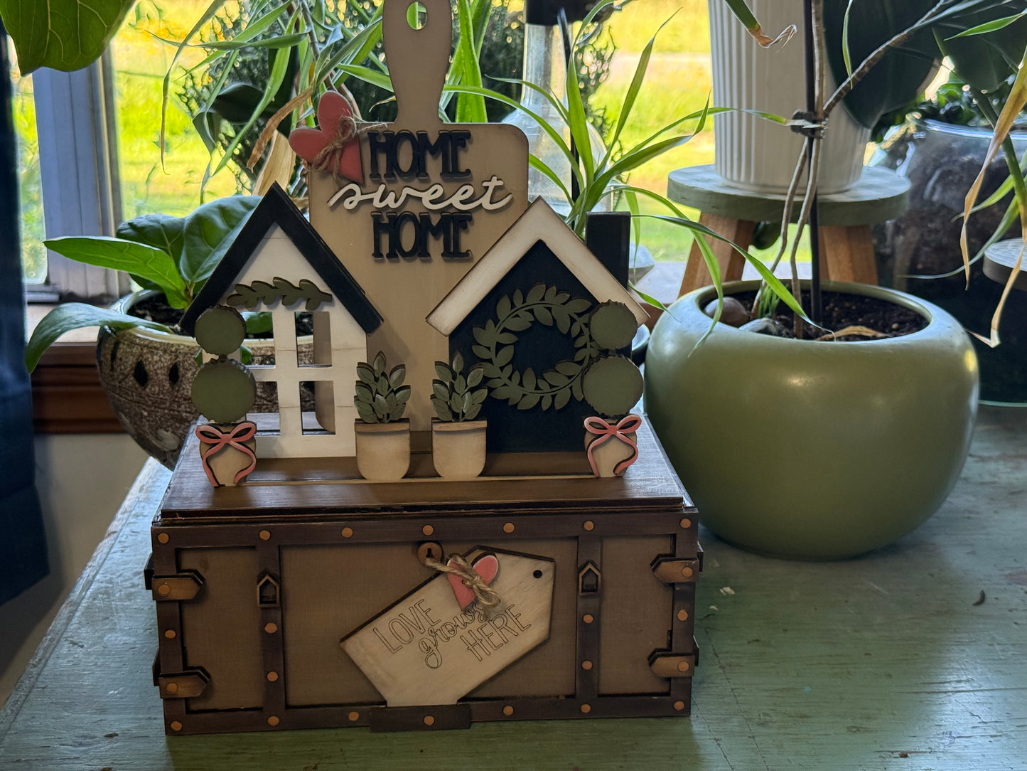 NEW Vintage trunk and Home Sweet Home insert! Interchange 🥰