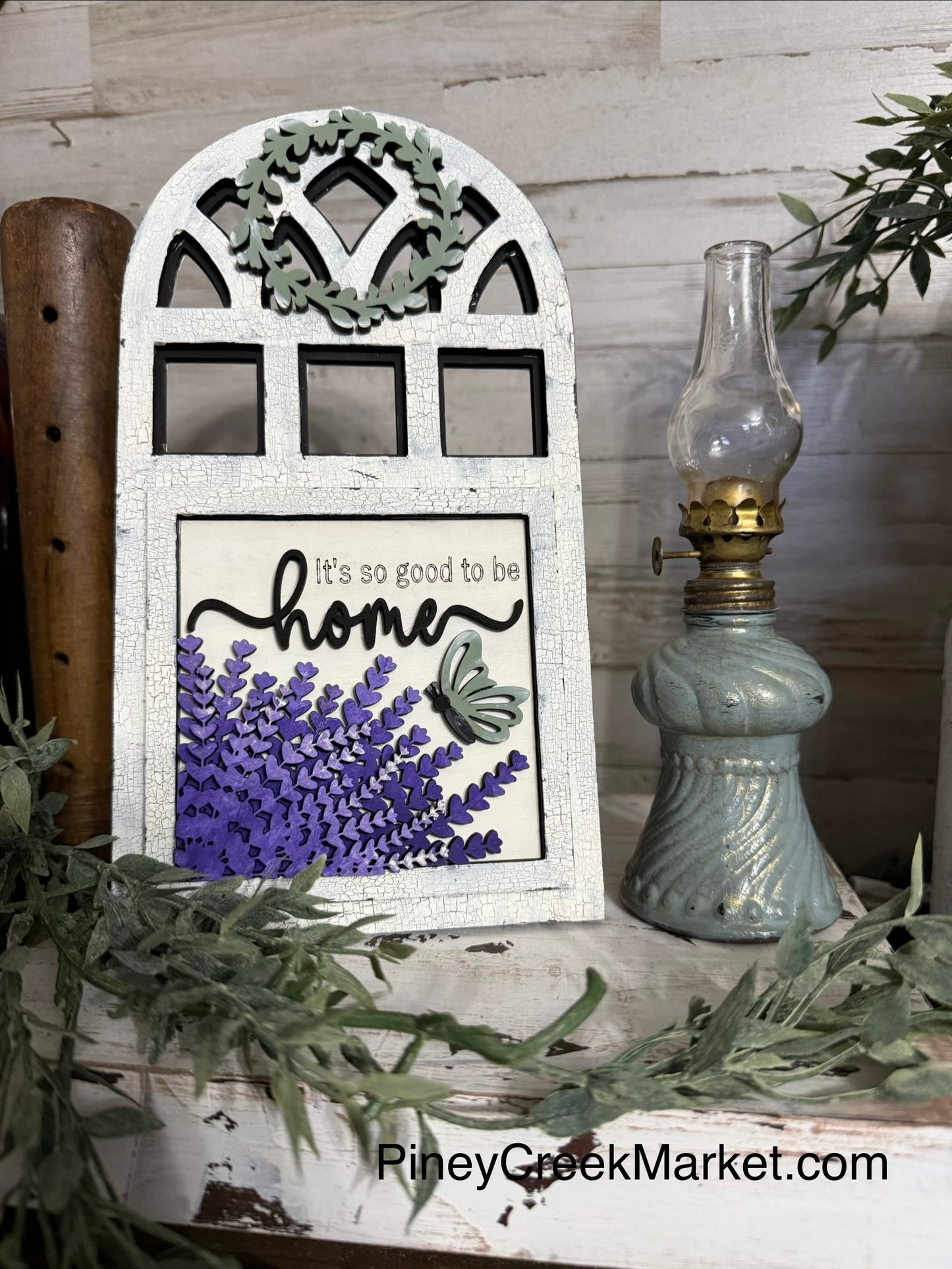 Window leaner with lavender insert!