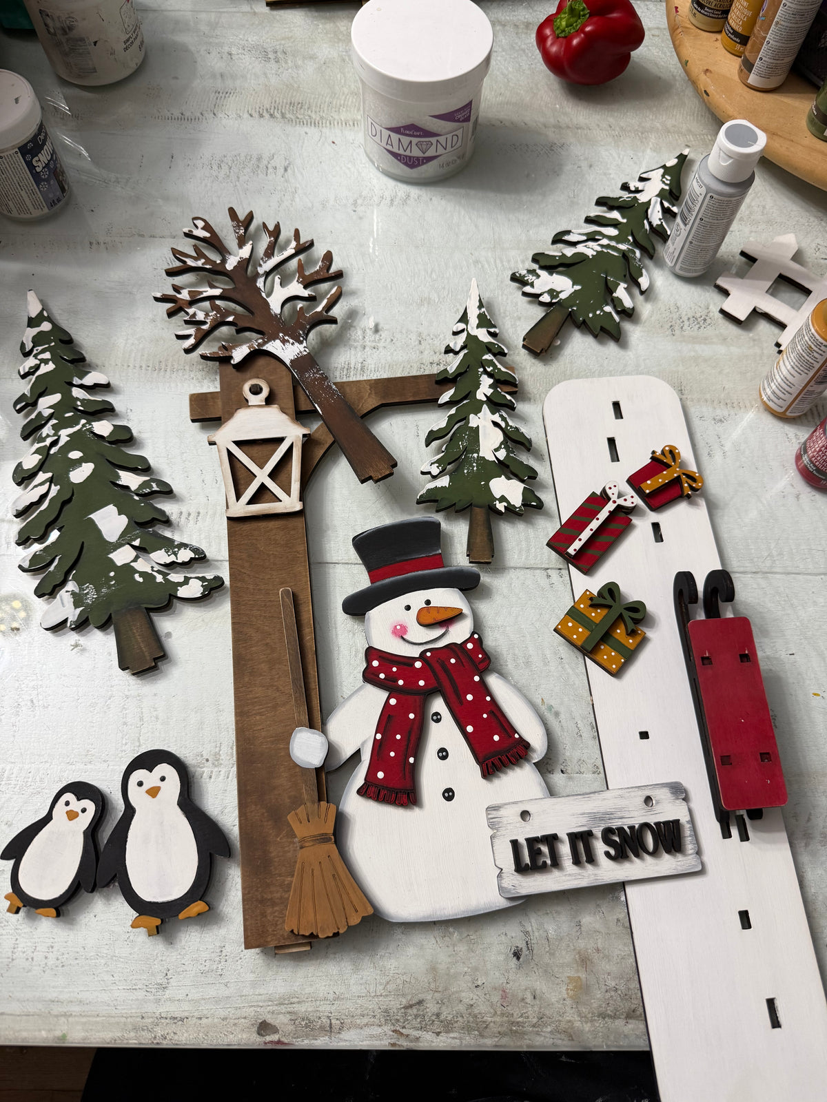 Snowman and Friends woodland scene ☃️❄️⛄️