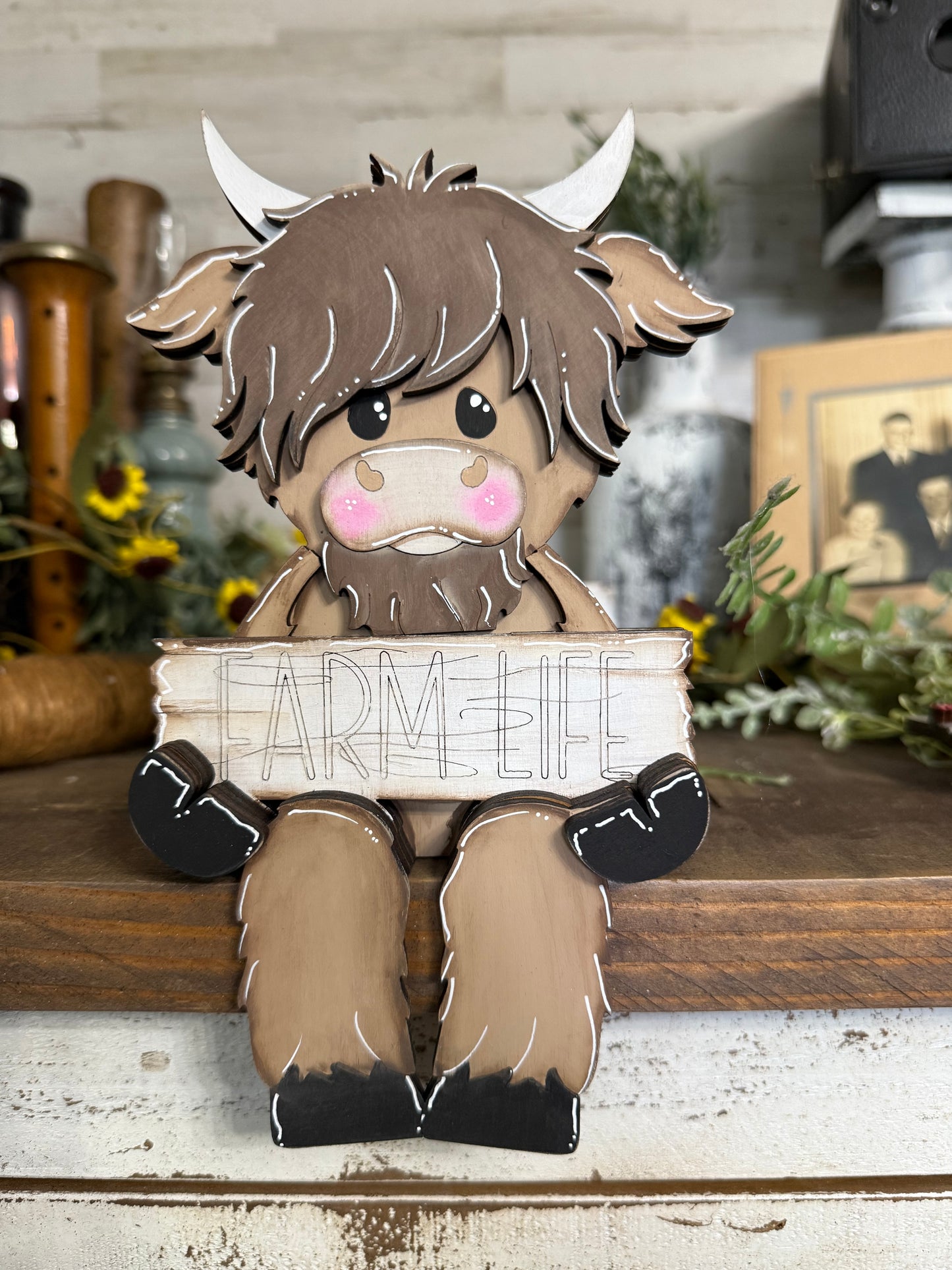 Highland Cow shelf Hanger