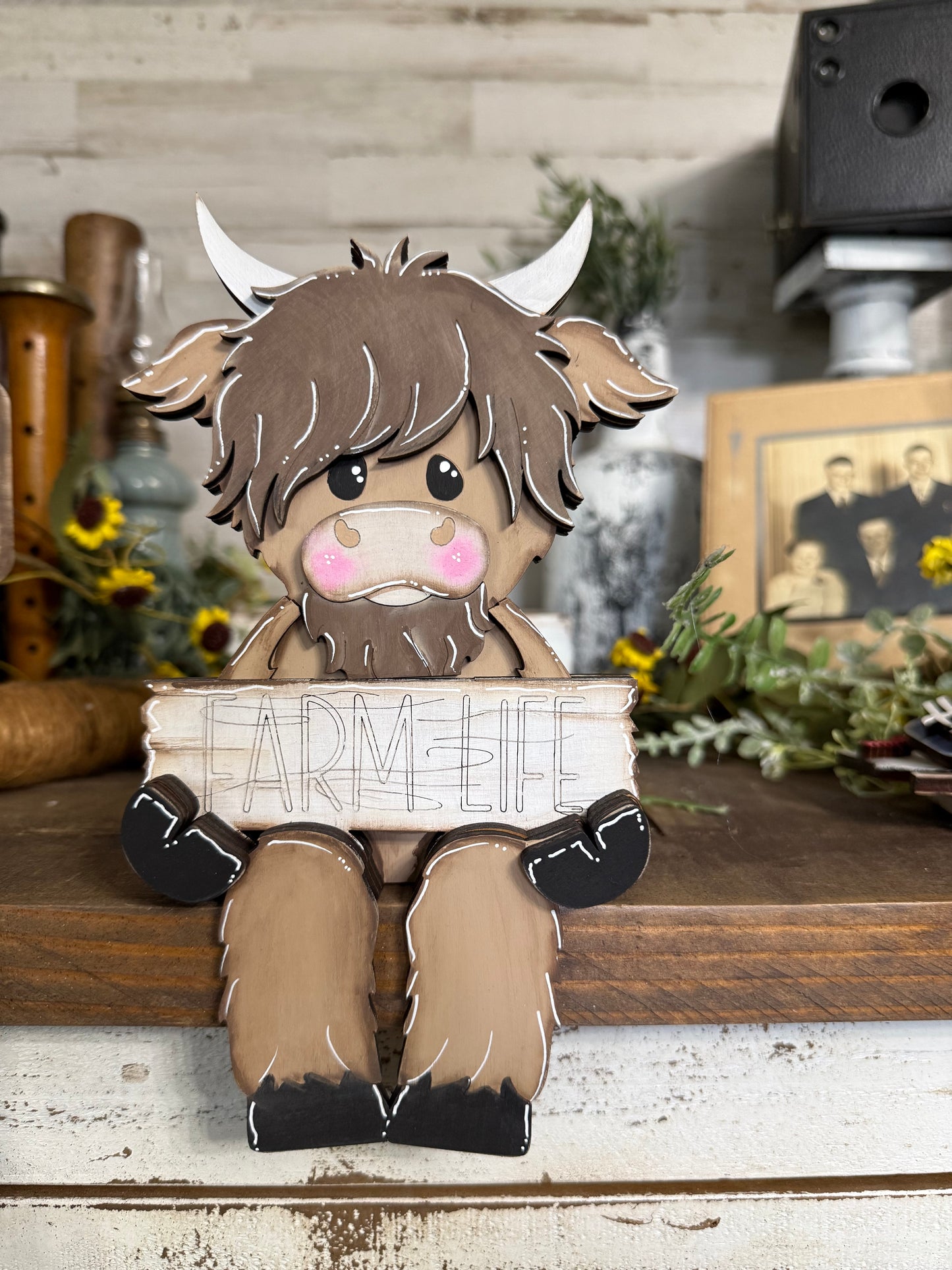 Highland Cow shelf Hanger