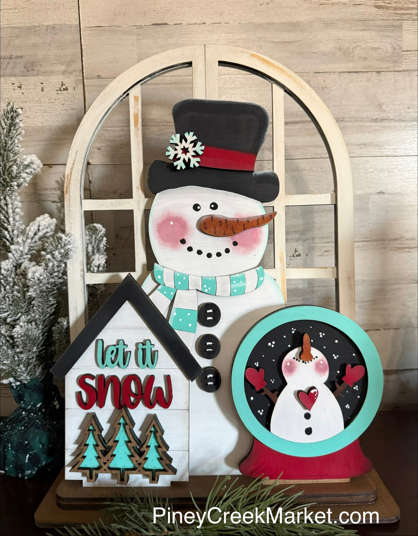 Window interchangeable (window base sold separately)Snowman Set