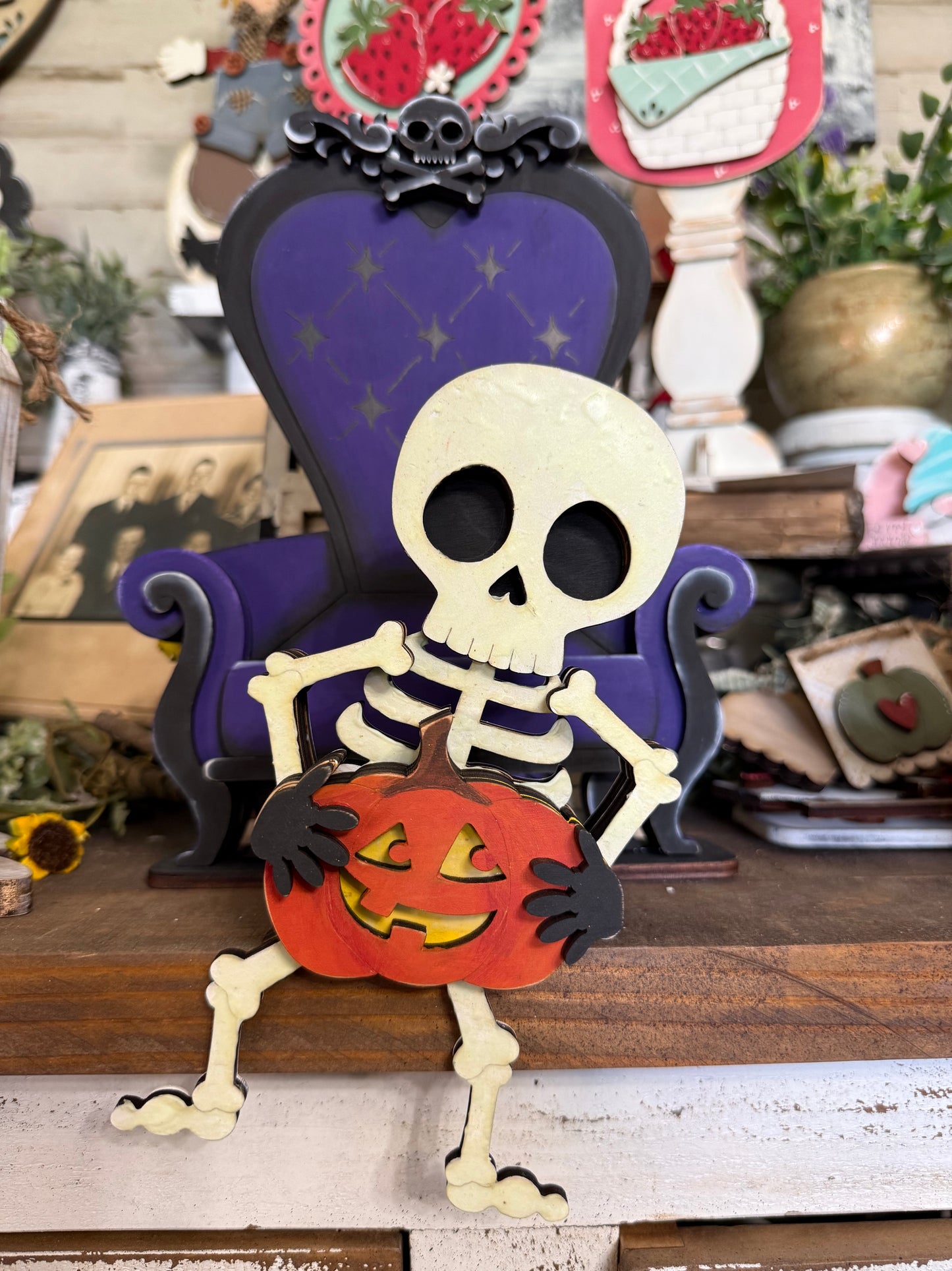 Skeleton shelf hanger!💀