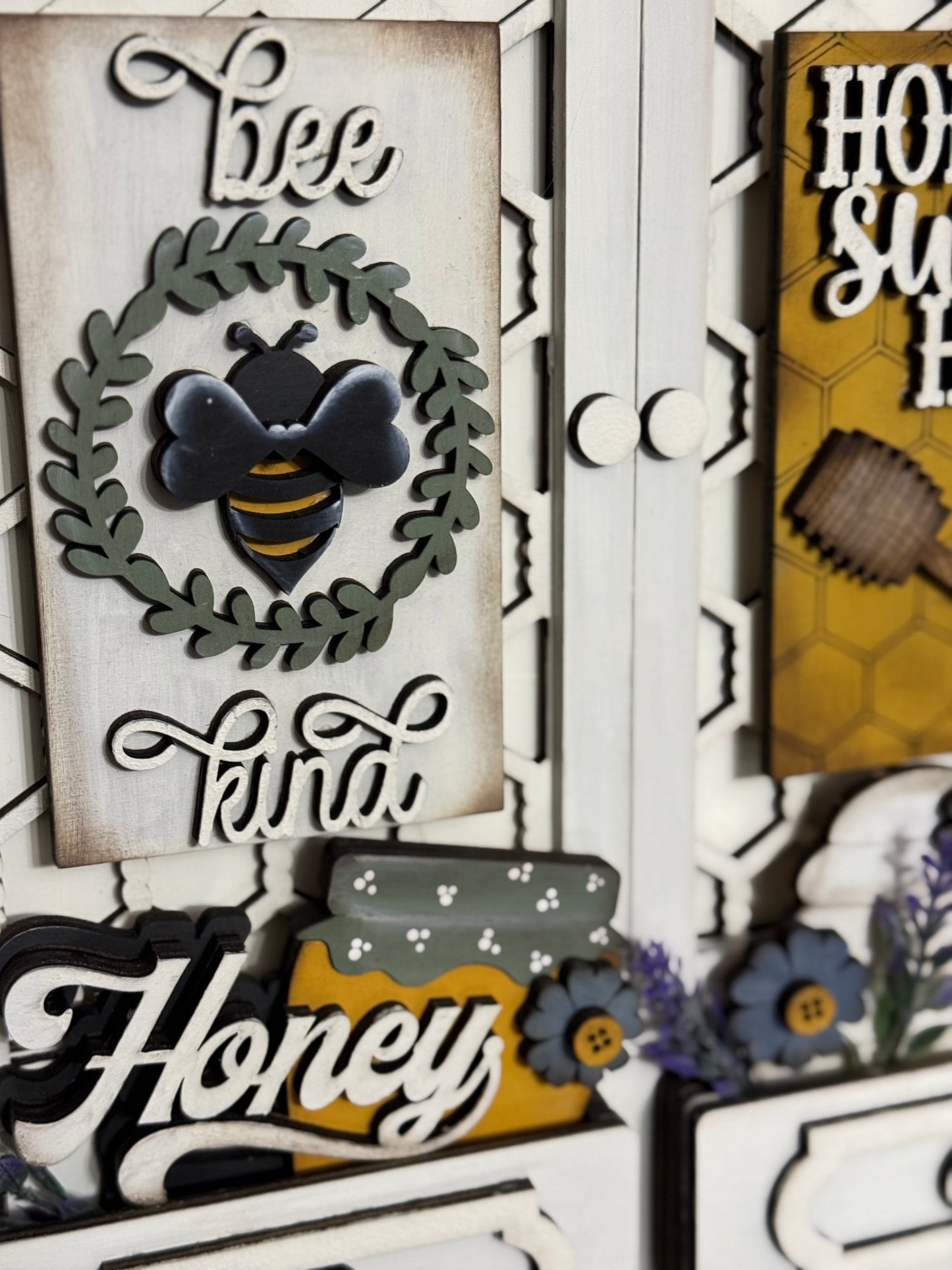 Honey Bees inserts for the New Cabinet !! (other inserts available)