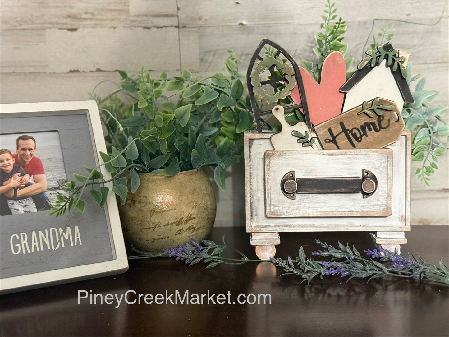 Vintage Vibes with this new box!