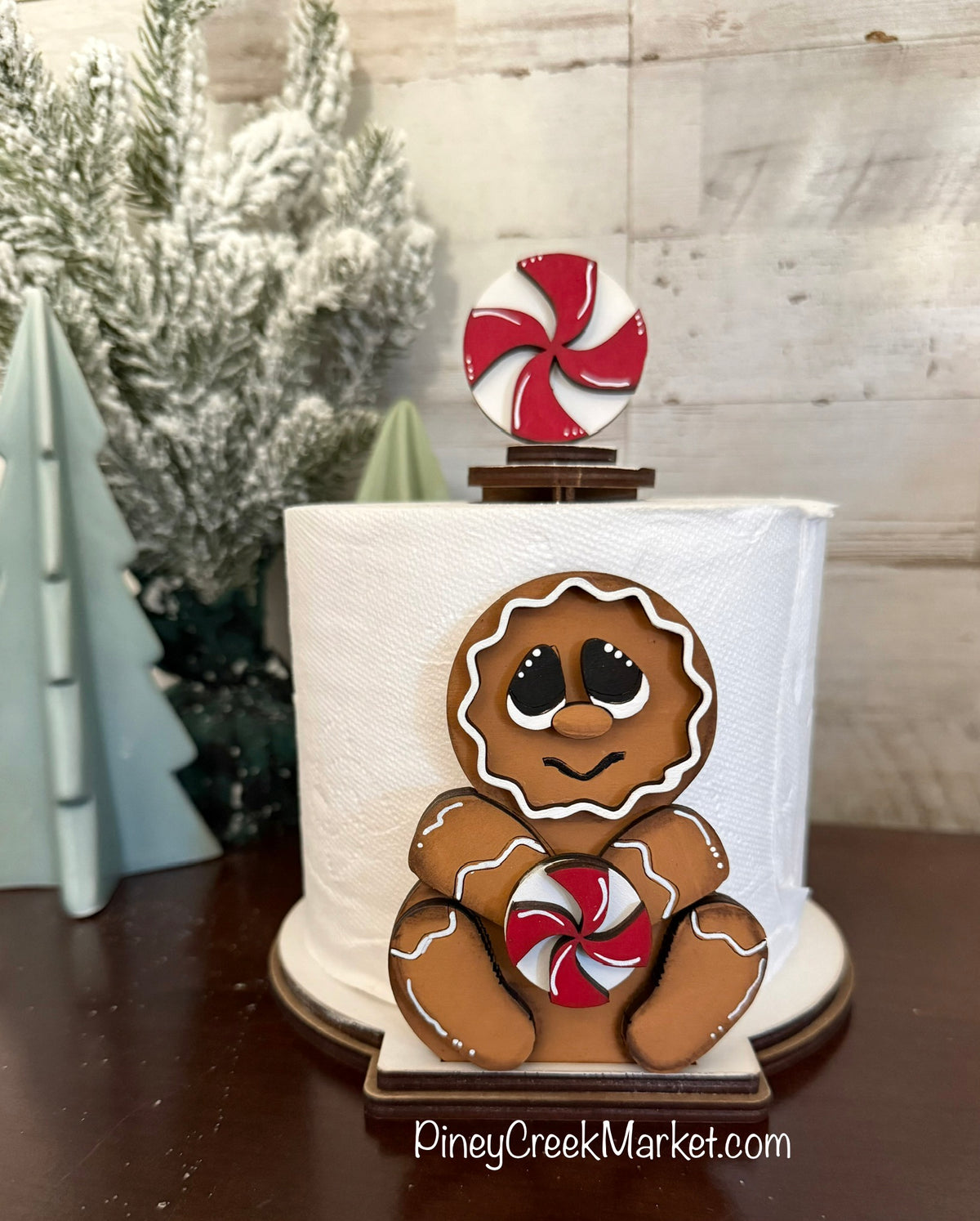 Snowman and Gingerbread interchangeable! ☃️❄️⛄️ Toilet Paper spare!