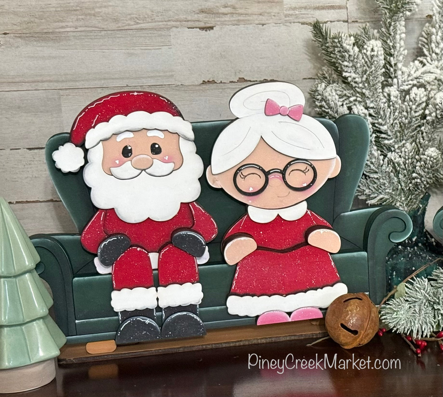 Santa and the Mrs. Claus and the sofa!!! Three piece set!!🎄